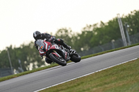 donington-no-limits-trackday;donington-park-photographs;donington-trackday-photographs;no-limits-trackdays;peter-wileman-photography;trackday-digital-images;trackday-photos